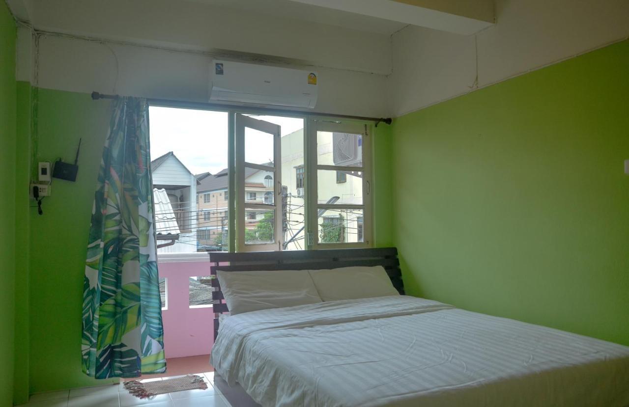 Better House 佰特客栈 Aparthotel Chiang Mai Luaran gambar