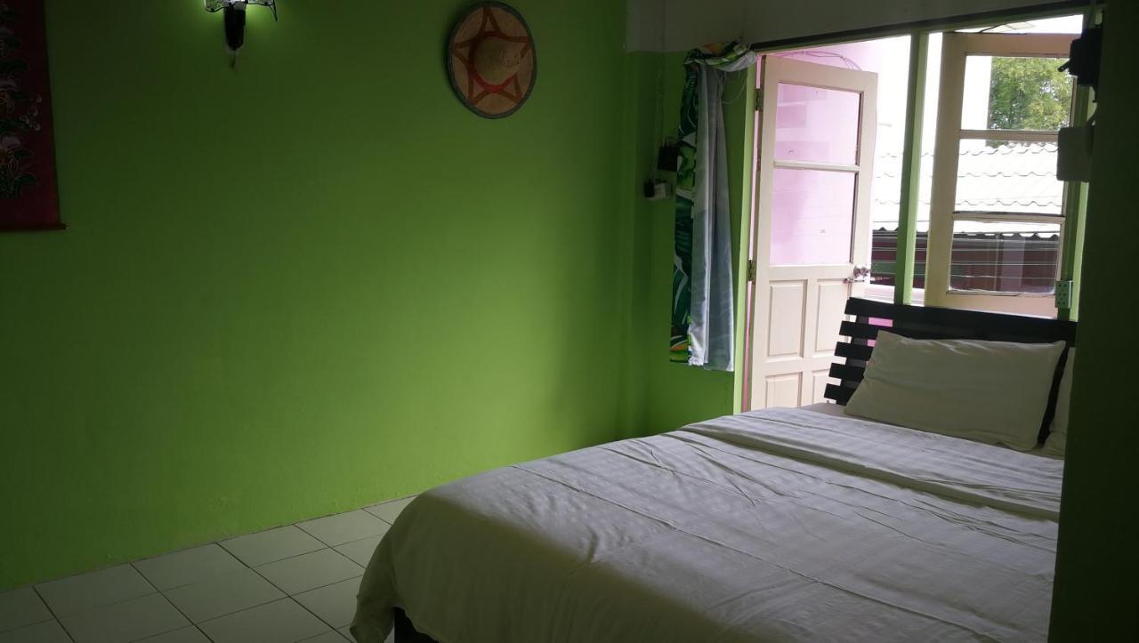 Better House 佰特客栈 Aparthotel Chiang Mai Luaran gambar