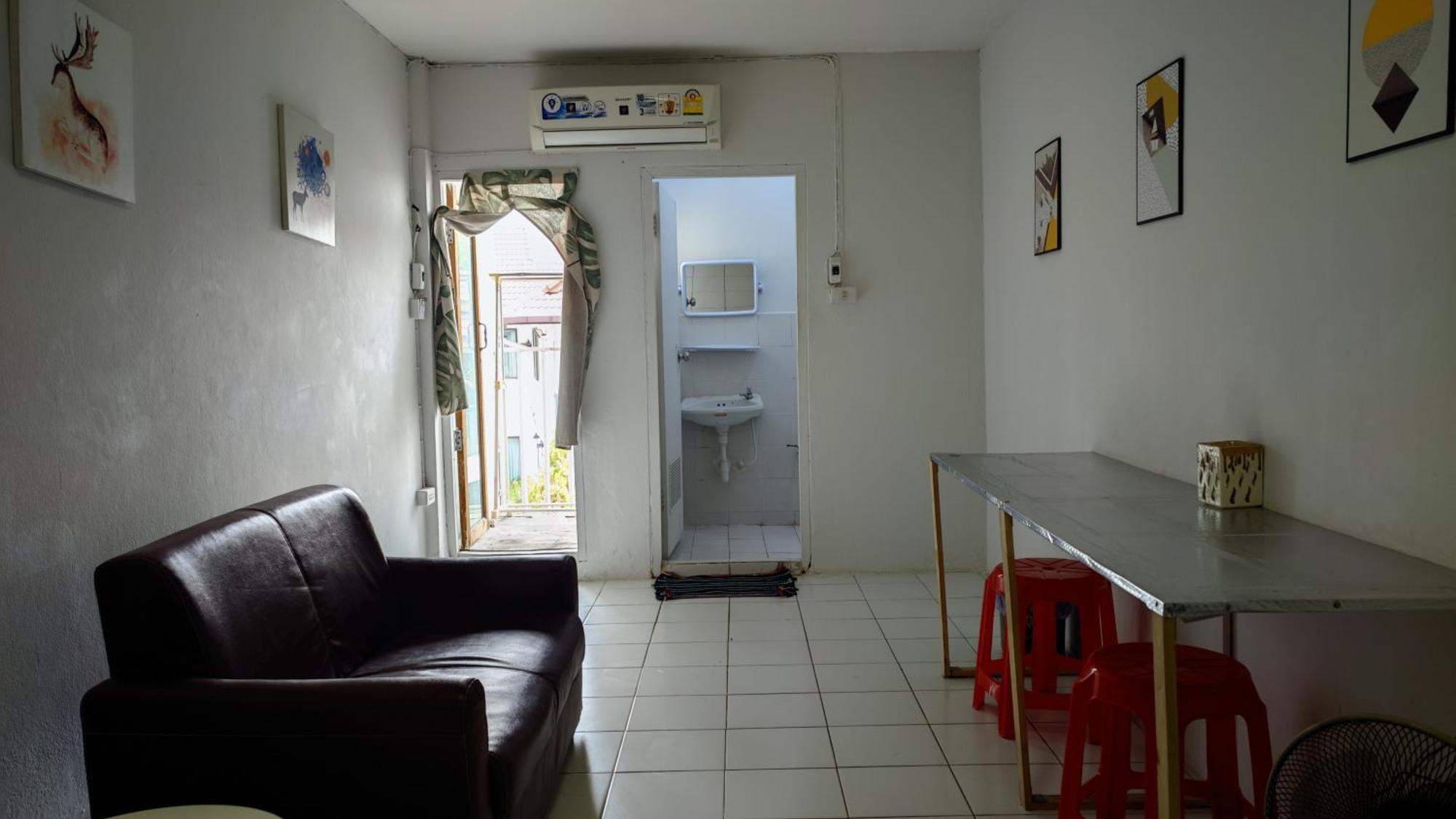 Better House 佰特客栈 Aparthotel Chiang Mai Luaran gambar